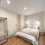 شقة Urbanflat 224 - Prestige Parisian 5 Bedroom باريس