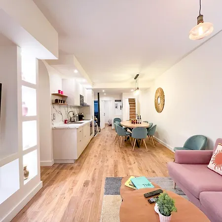 Urbanflat 224 - Prestige Parisian 5 Bedroom