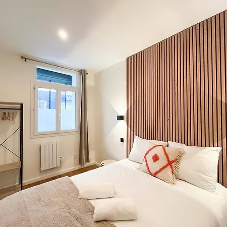 Apartament Urbanflat 224 - Prestige Parisian 5 Bedroom *
